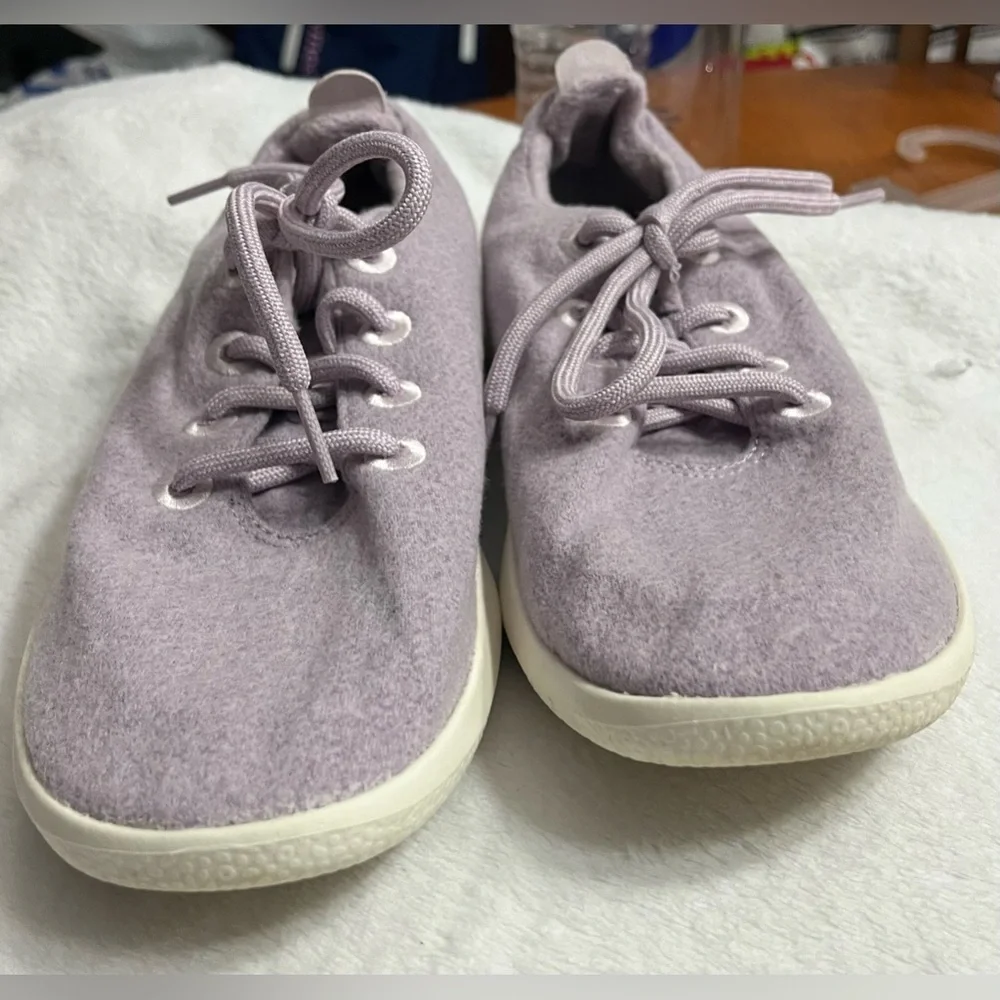Allbirds women’s size 9 Tree Runners liliac purple wool sneakers